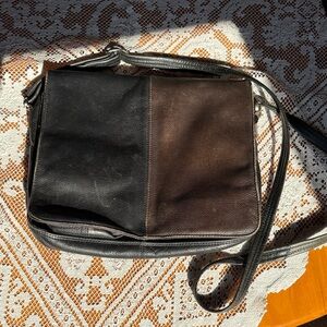 ILI Newyork Toronto Two-Tone Black and Brown Men's Bag